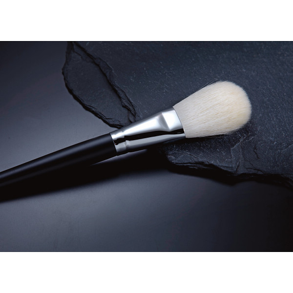 熊野化粧筆　筆の心　フェイスブラシ（ロング）のサムネイル画像1