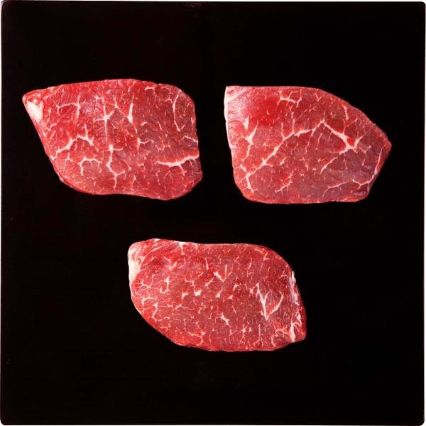 肉まつり　短角牛　モモ　ステーキ用（３００ｇ）のサムネイル画像1