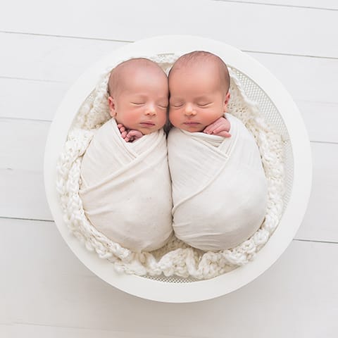 双子の出産祝いのマナーは？相場や喜ばれるものについて