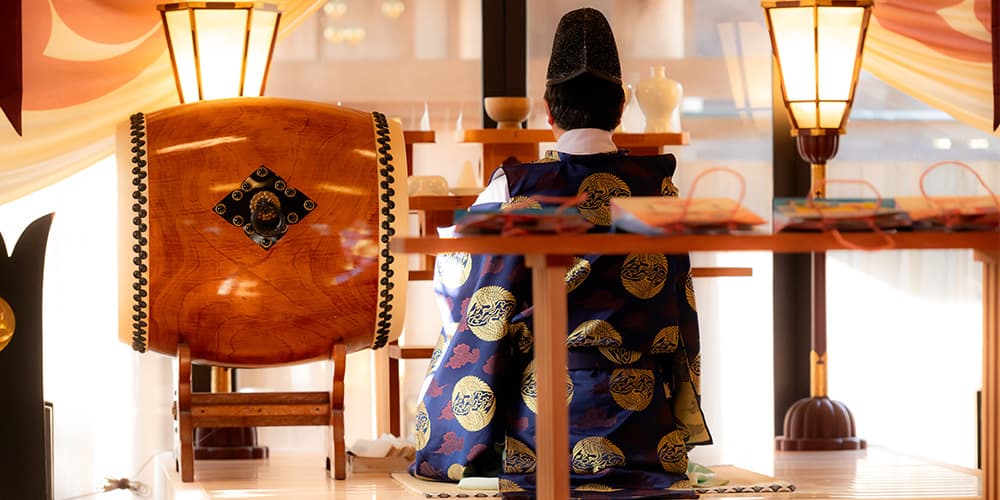 【神式の香典返し】偲び草の基本マナーや五十日祭のお返しについても解説