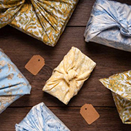 お歳暮とは？意味やマナー、お中元との違いを解 