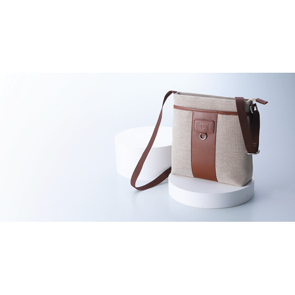 ジュンコ　コシノ　イコール　ショルダーバッグ ブラウンのサムネイル画像1