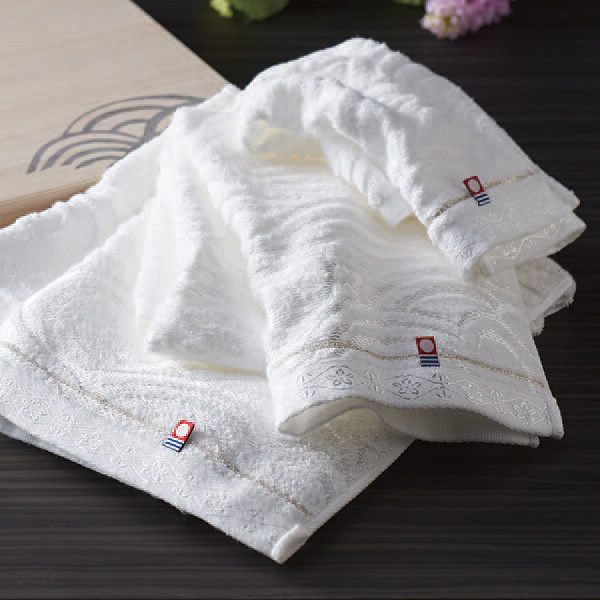 今治謹製　白織タオル　バスタオル２枚セット（木箱入）のサムネイル画像5