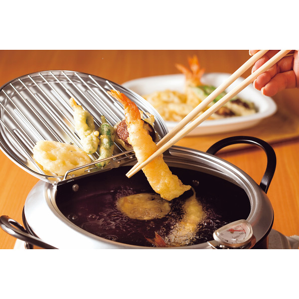 燕三条発いいもの小路　鉄製蓋付天ぷら鍋（２４ｃｍ）のサムネイル画像2