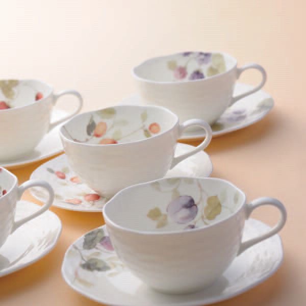 ナルミ　ルーシーガーデン　アソートティー・コーヒー碗皿５客セットのサムネイル画像1