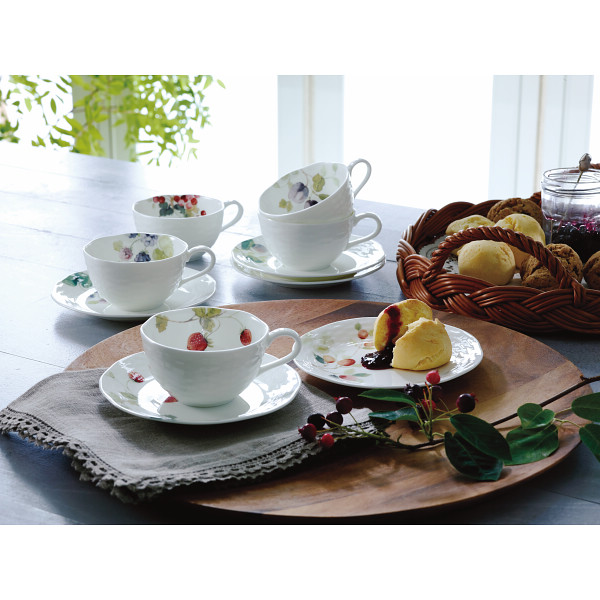 ナルミ　ルーシーガーデン　アソートティー・コーヒー碗皿５客セットのサムネイル画像3