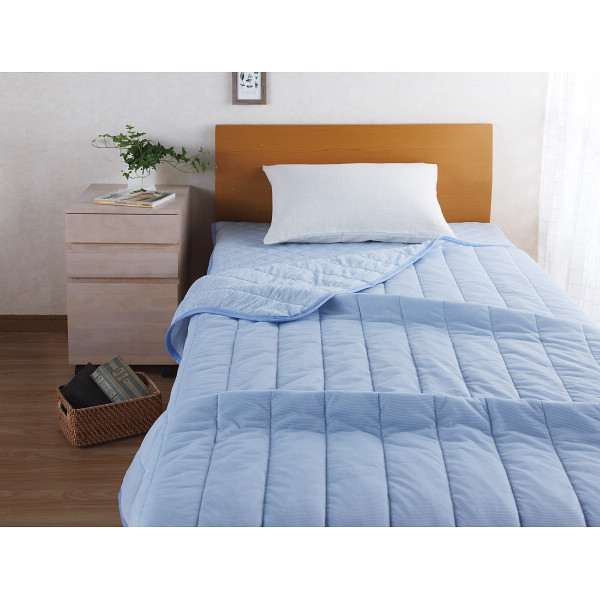 涼感＆吸水速乾リバーシブル敷パット ブルーのサムネイル画像1