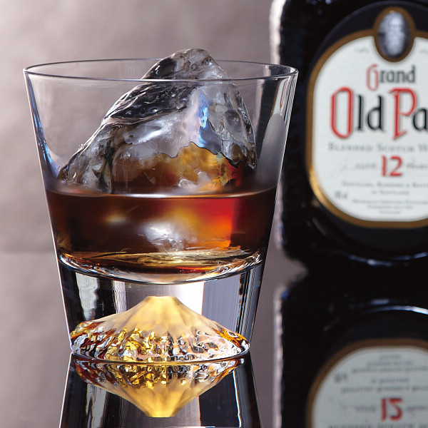 【父の日専用】田島窯　江戸硝子　富士山　ロックグラス（木箱入）のサムネイル画像2