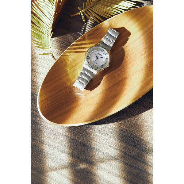 シチズン　ソーラーメンズ腕時計のサムネイル画像3