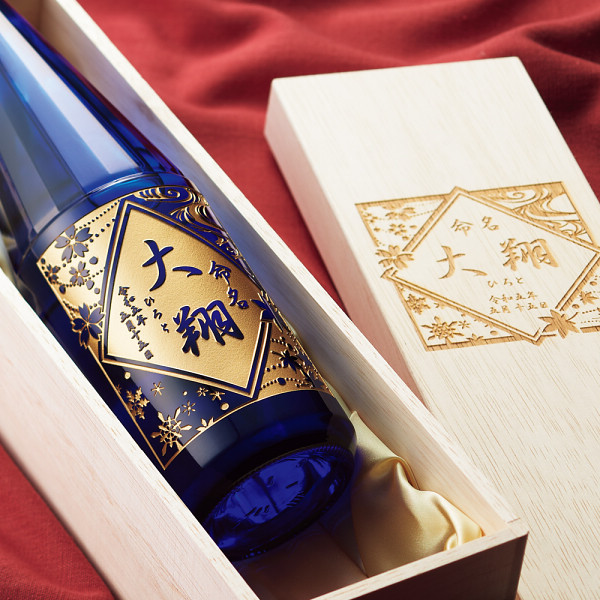 誕生記念の日本酒　上善如水７２０ｍｌ（お名入れ）の商品画像