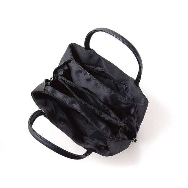 フォーマルバッグのサムネイル画像1