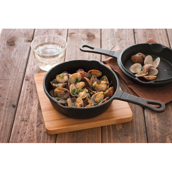 へビーズ　鉄スキレットセット（敷板付）のサムネイル画像1