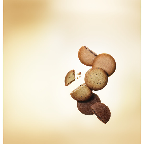ゴディバ　クッキーアソートメント（３２枚）のサムネイル画像2