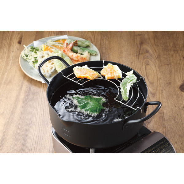 鉄製天ぷら鍋（２０ｃｍ）のサムネイル画像1