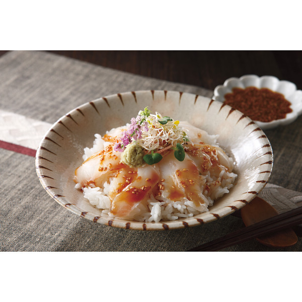九州産天然真鯛の海鮮丼のサムネイル画像1