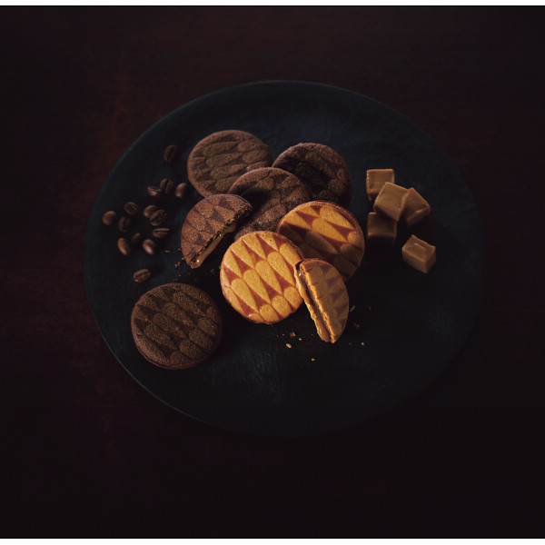 ザ・スウィーツ　キャラメルサンドクッキー（オリジナル＆コーヒー）（３４個）のサムネイル画像4