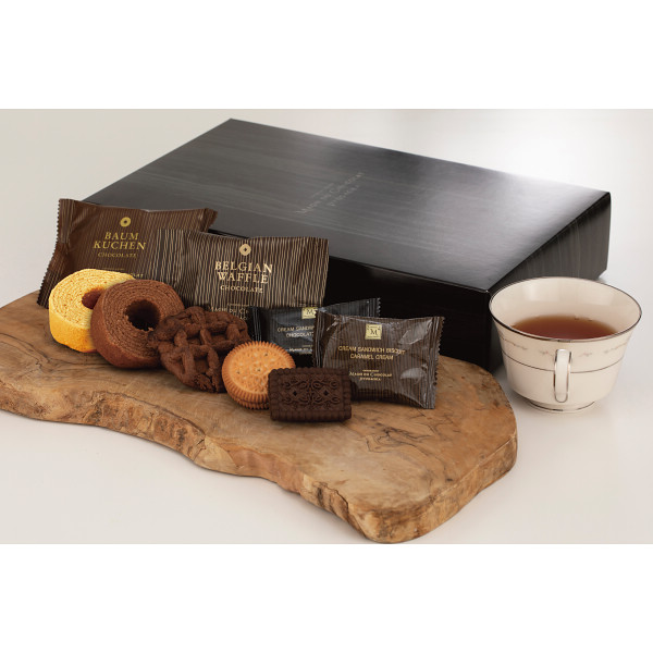 東京自由が丘マジ・ドゥ・ショコラ監修　焼き菓子ギフトのサムネイル画像2