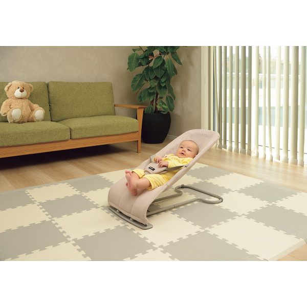 リッチェル　バウンシングシートＮ ローズベージュのサムネイル画像2