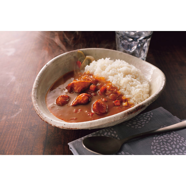 博多華味鳥　料亭のチキンカレー（１８０ｇ）３０食のサムネイル画像1