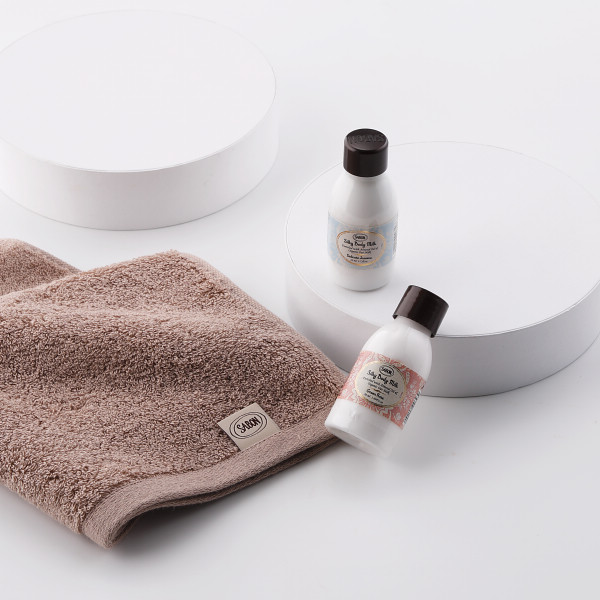 ＳＡＢＯＮ　シルキーボディミルク５０ｍｌ＆オーガニックタオル デリケート・ジャスミンのサムネイル画像2