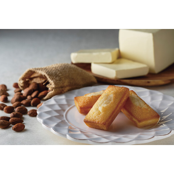 アンリ・シャルパンティエ　フィナンシェ・マドレーヌ詰合せ（２１個）のサムネイル画像5