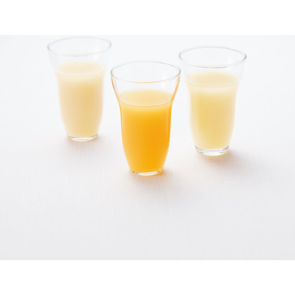 旬しぼり　日本の桃ストレートジュースのサムネイル画像1