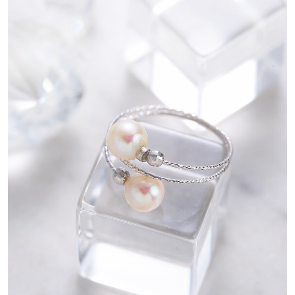 １８金　伊勢志摩あこや本真珠２珠リング ホワイトゴールドのサムネイル画像1