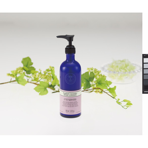 ニールズヤード　イングリッシュラベンダーボディローションのサムネイル画像2