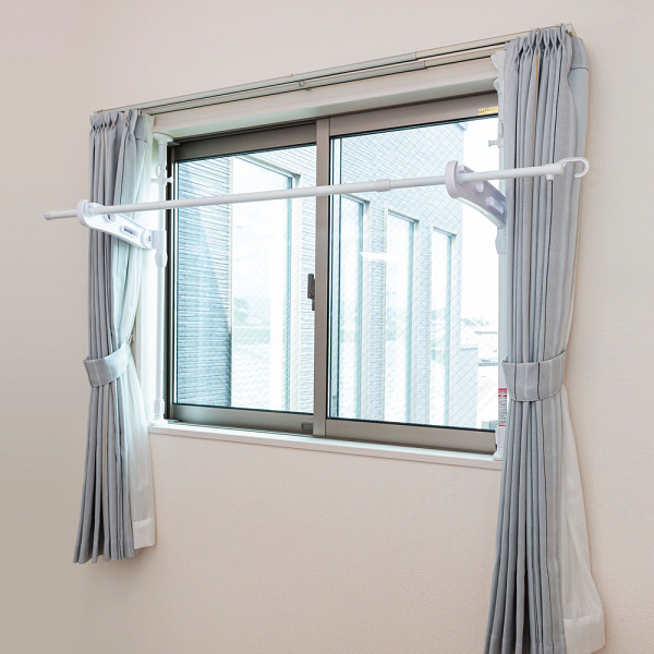 セキスイ　つっぱり式窓枠ものほし（腰窓用）のサムネイル画像1