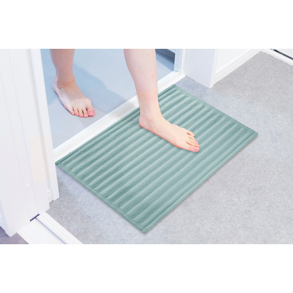 いっぺん使てみてバスマット　４５×６０ｃｍ ペールブルーのサムネイル画像1