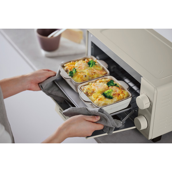 アイリスオーヤマ　オーブントースター（２枚焼き）のサムネイル画像1