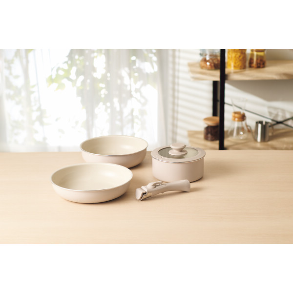 マジクック　セラミック加工　ＩＨ対応着脱ハンドルフライパン５点セットのサムネイル画像8