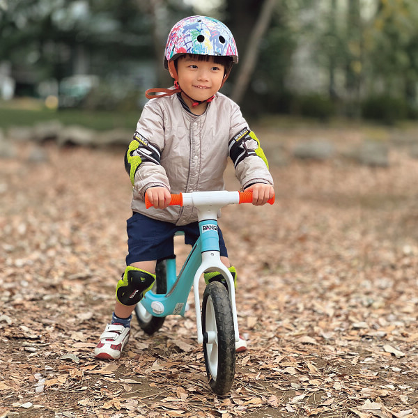 バランスバイクＲ４ ブルーのサムネイル画像2