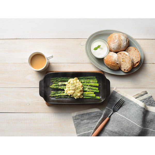 マジカリーノ　レンジで発熱する角型皿（ロング）のサムネイル画像1