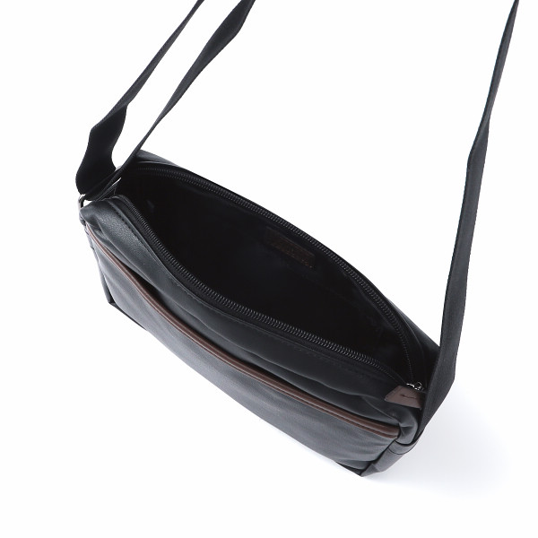 フランコフェラーロ　ショルダーバッグ・長財布セット ブラックブラウンのサムネイル画像1