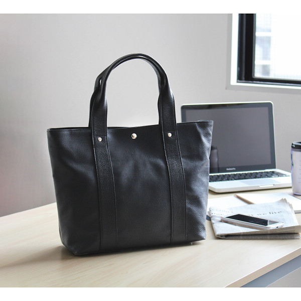 ＯＮ　ＴＨＥ　ＢＡＧ　手提げトートバッグ＆パスケースのサムネイル画像2