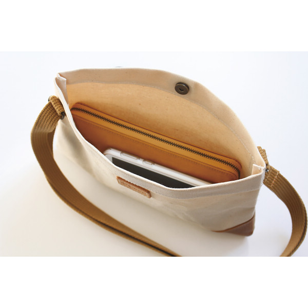 ＨａＬ　倉敷産帆布×姫路レザー　Ａライントート＆サコッシュ キナリのサムネイル画像3