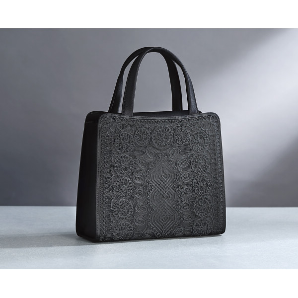 岩佐　コード刺繍トートバッグのサムネイル画像1