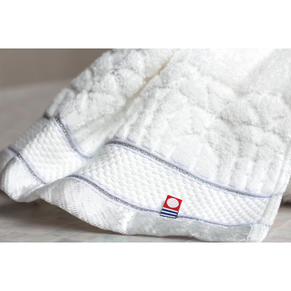 グランタオル今治　ホテルタイプバスタオルのサムネイル画像1