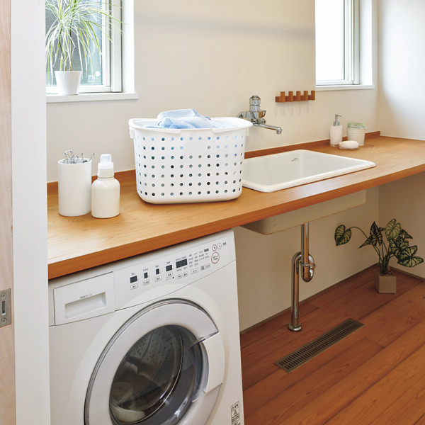 レクエア　ランドリーバスケット ホワイトのサムネイル画像1