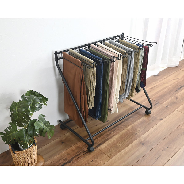 スラックスハンガー ブラックのサムネイル画像1