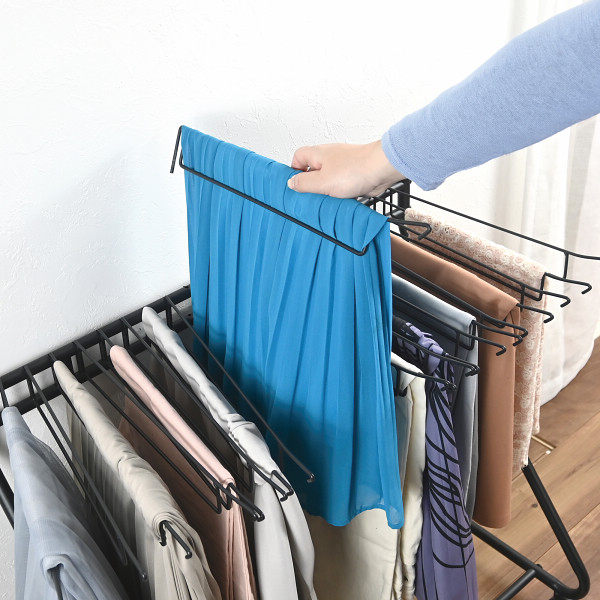 スラックスハンガー ブラックのサムネイル画像2