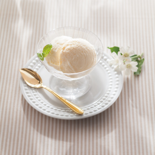 「乳蔵」　プレミアムバニラ（８個）のサムネイル画像1