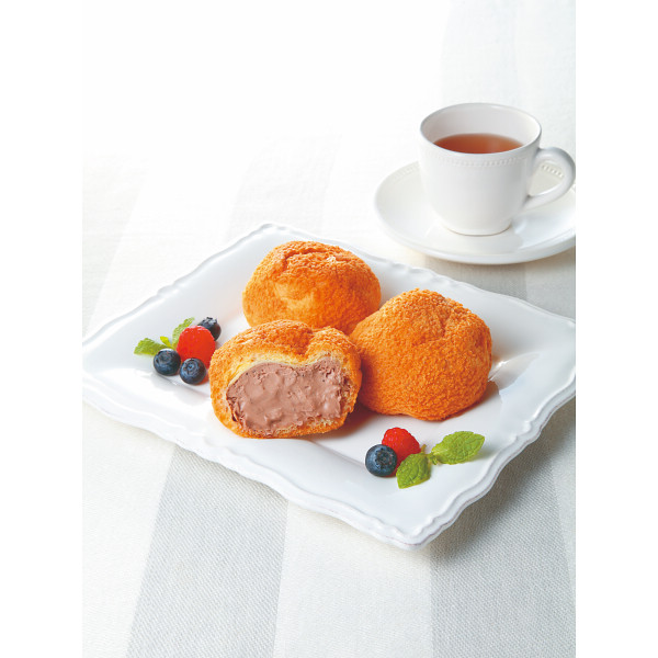 「乳蔵」　北海道チョコシュー（４個）のサムネイル画像1