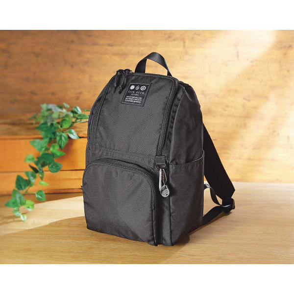 イッソ・エッコ　リュック ブラックのサムネイル画像1