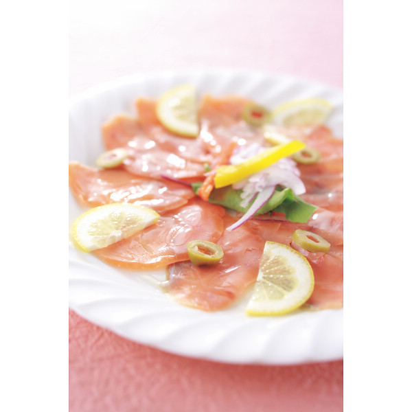 北海道産　秋鮭スモークサーモンのサムネイル画像1