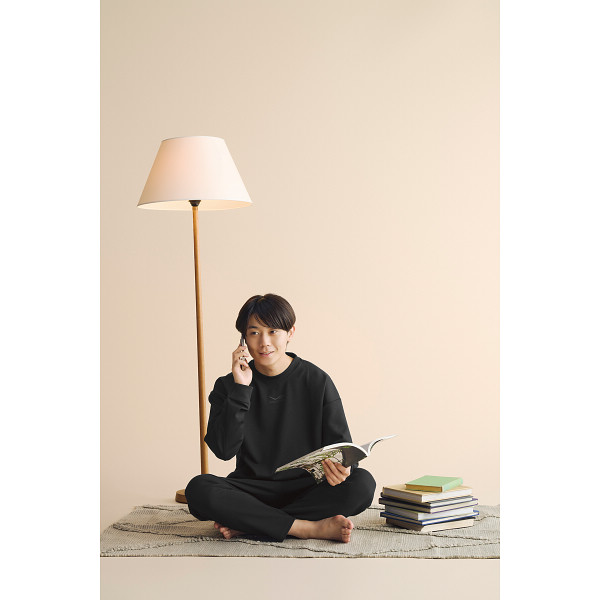 シックスパッド　リカバリーウェア　クルーネック Ｌサイズ／ブラックのサムネイル画像1