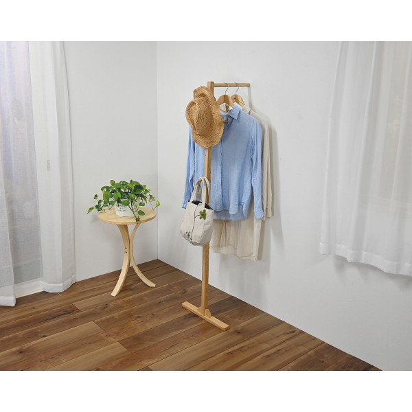 天然木スタンドハンガーのサムネイル画像1
