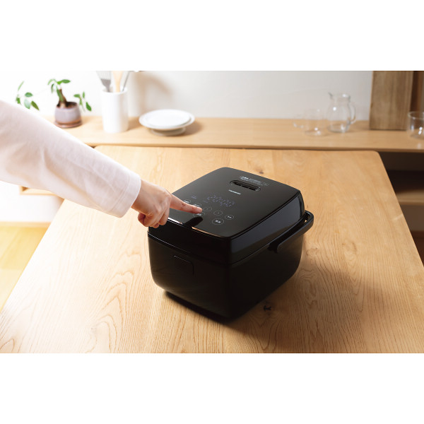 ツインバード　３合ＩＨ炊飯ジャー ブラックのサムネイル画像1