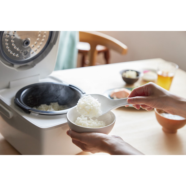 ツインバード　３合ＩＨ炊飯ジャー ホワイトのサムネイル画像1
